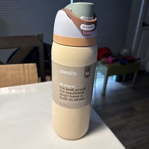 Owala FreeSip 32oz Stainless Steel Water Bottle - Sandy Shores